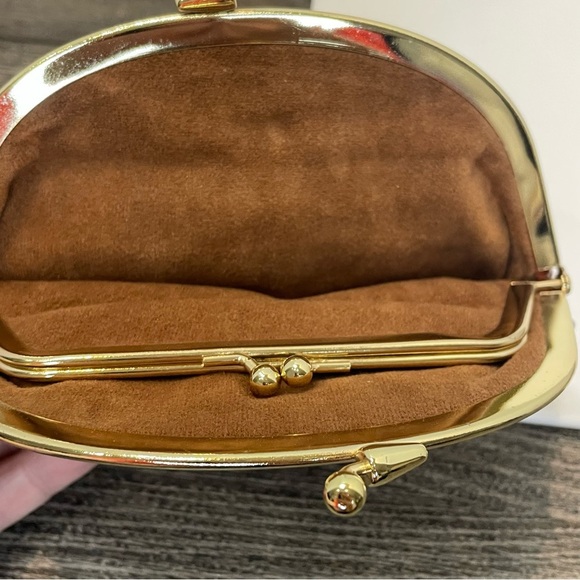 Vintage Leather Clutch with Crescent Shape. Double coin purse. Eel skin. Used. - Picture 3 of 7